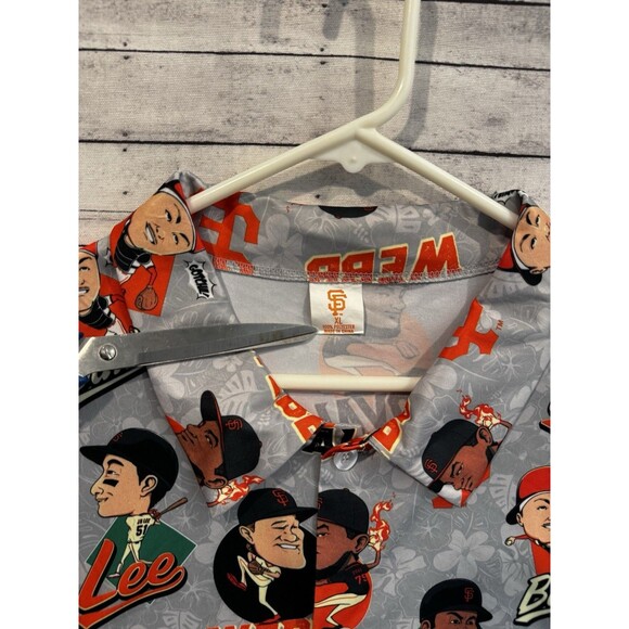 San Francisco Giants Mens Bobblehead Floral Hawaiian Shirt Sz XL Gray Big Head - Picture 11 of 15